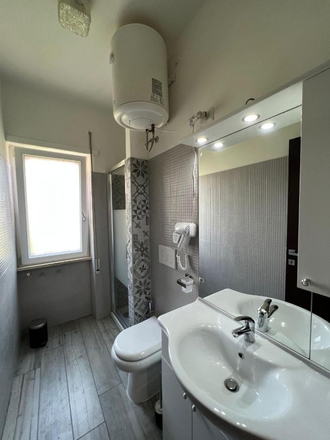 Domus Speranza Bed & Breakfast ฟิวมิชีโน ภายนอก รูปภาพ